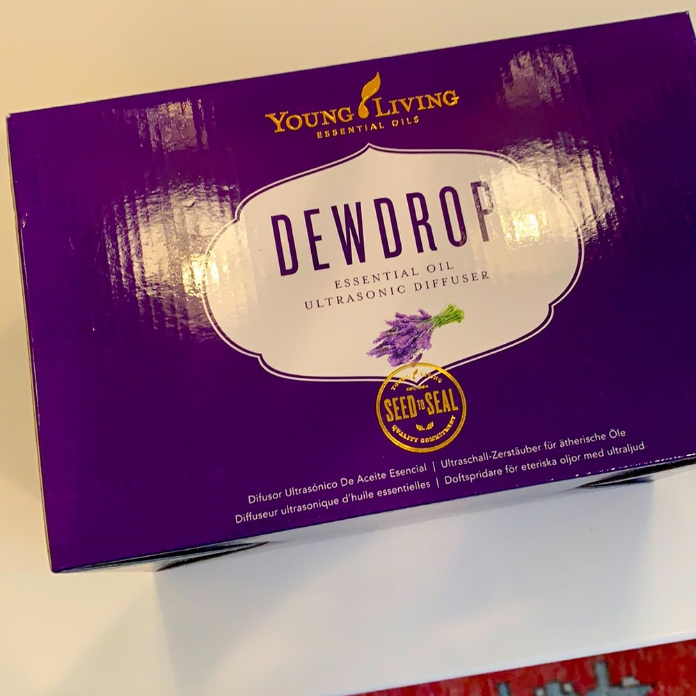 Young Living dewdrop diffuser